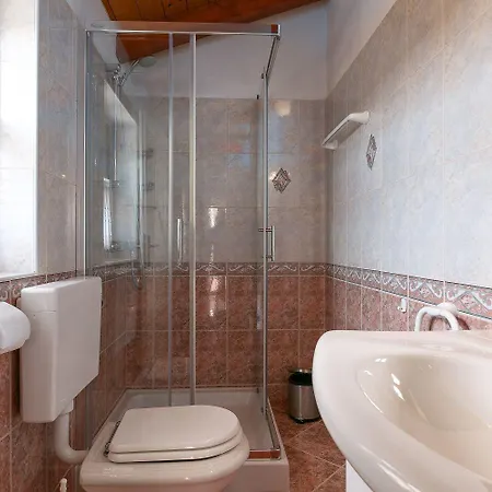 Mediterrane Mit Privatem Salzwasserpool, Babybett, Whirlpool, Tischtennis, Spielplatz Holiday home *